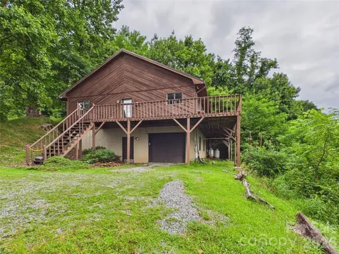 7904 Pinnacle Wind Lane Lenoir NC 28645