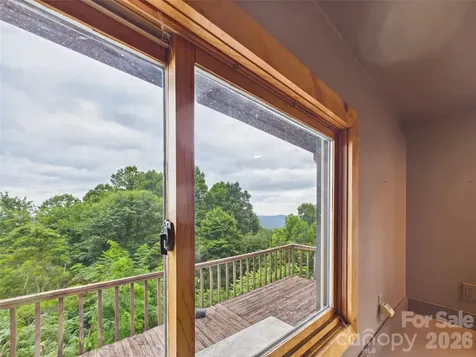 7904 Pinnacle Wind Lane Lenoir NC 28645