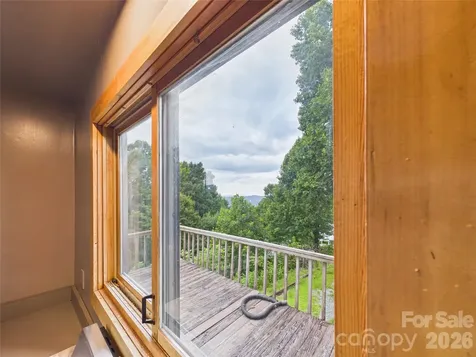 7904 Pinnacle Wind Lane Lenoir NC 28645