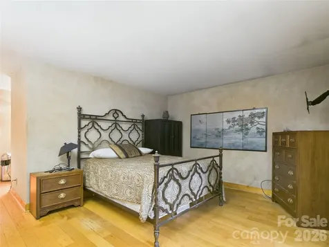 7904 Pinnacle Wind Lane Lenoir NC 28645