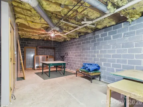 7904 Pinnacle Wind Lane Lenoir NC 28645
