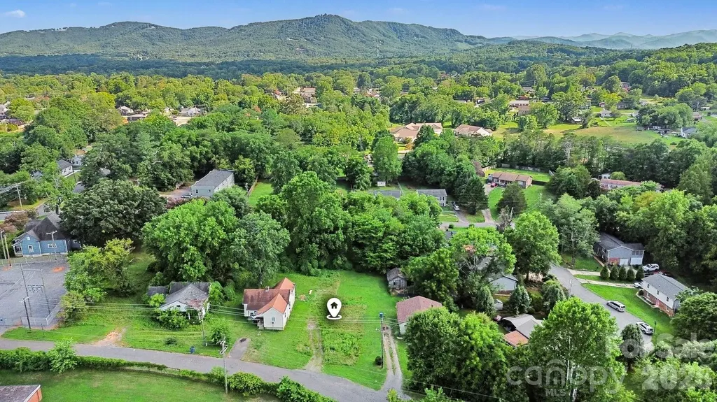 207 Mill Street Morganton NC 28655