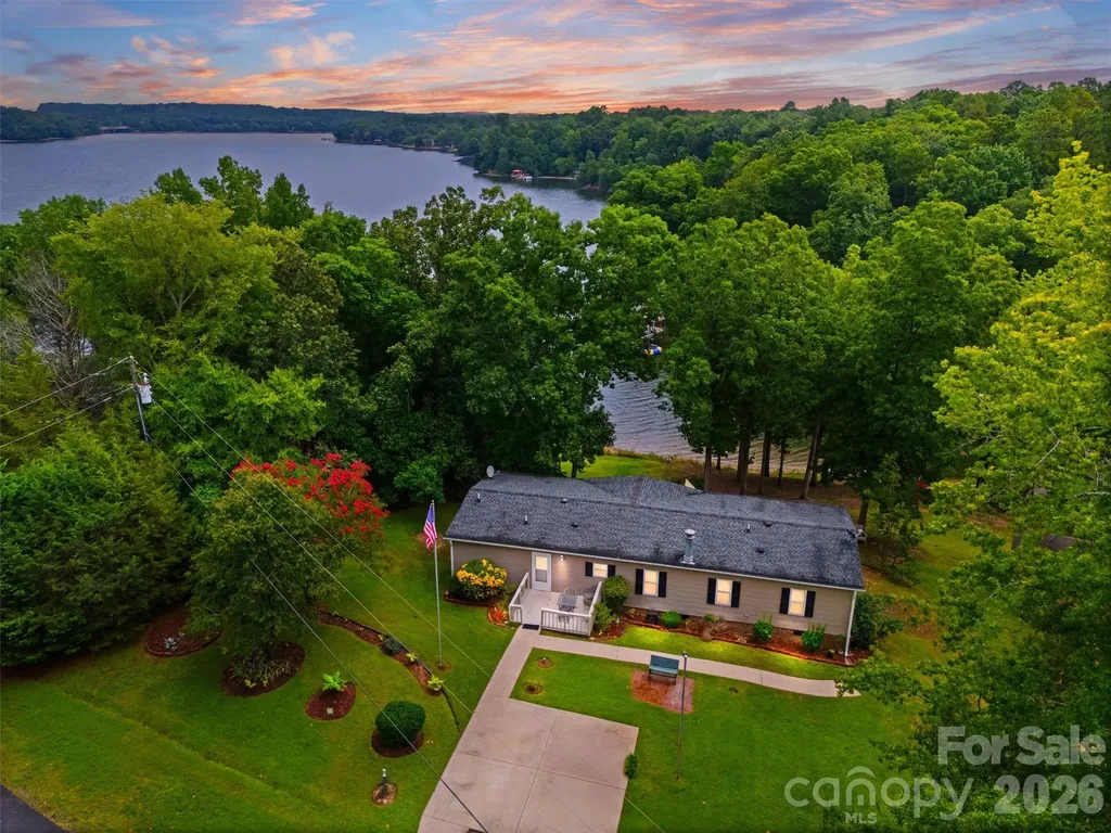 2071 Chameleon Road York SC 29745