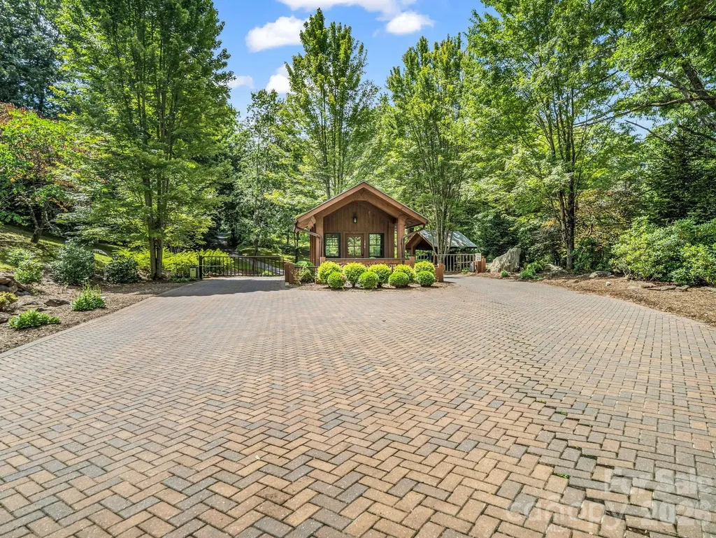3670 French Broad Parkway Marshall NC 28753