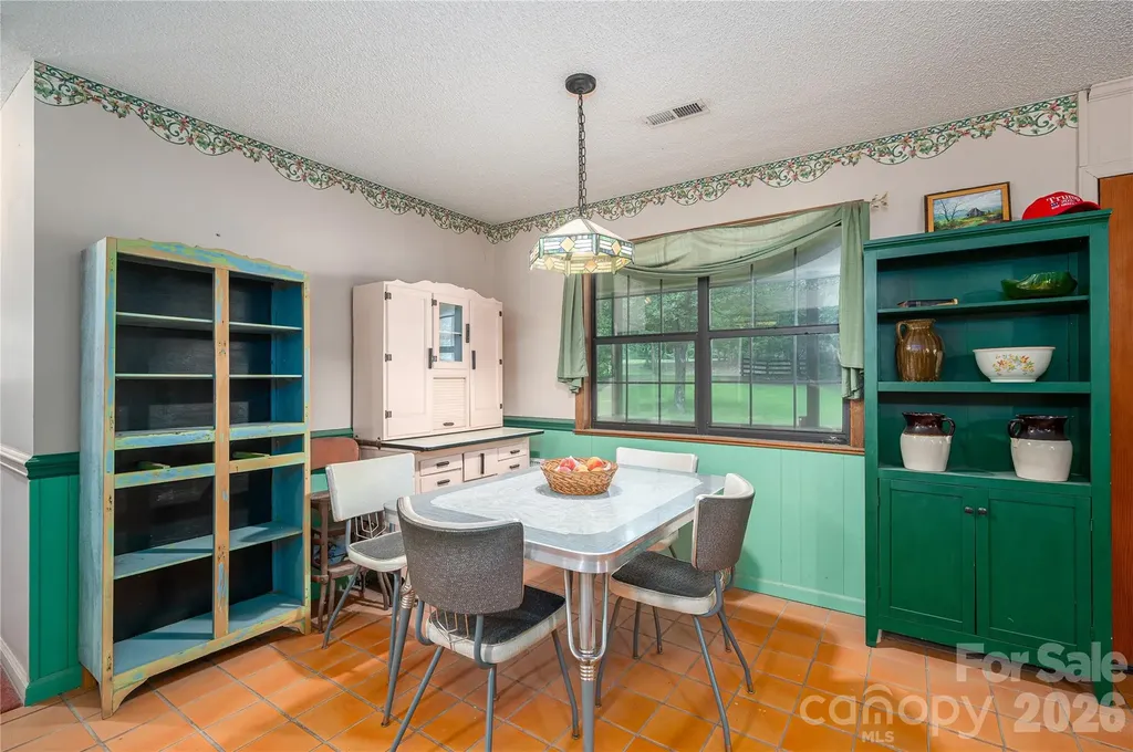 3323 Sadler Road Alexis NC 28006