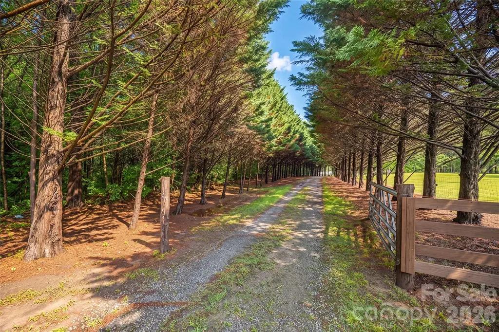 3323 Sadler Road Alexis NC 28006