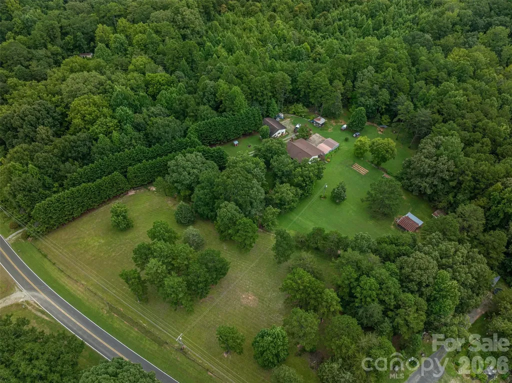 3323 Sadler Road Alexis NC 28006