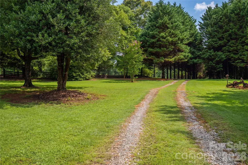 3323 Sadler Road Alexis NC 28006