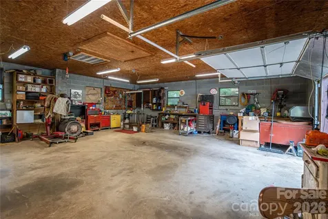 3323 Sadler Road Alexis NC 28006