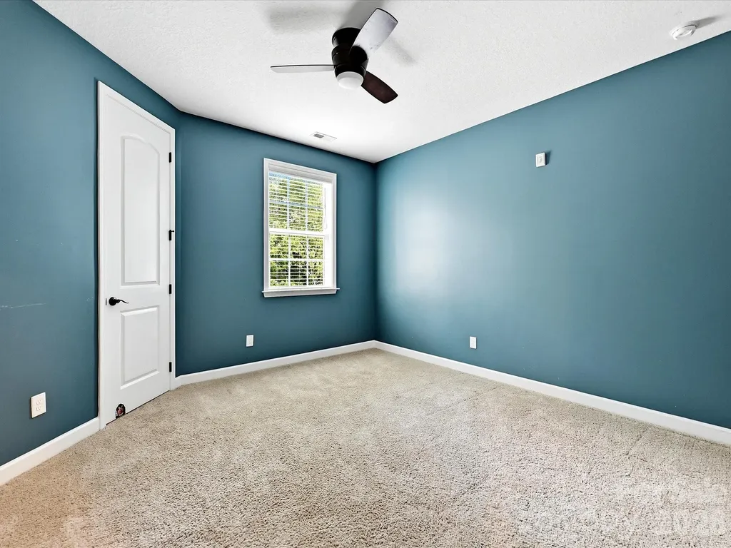 12902 Blakemore Avenue Huntersville NC 28078
