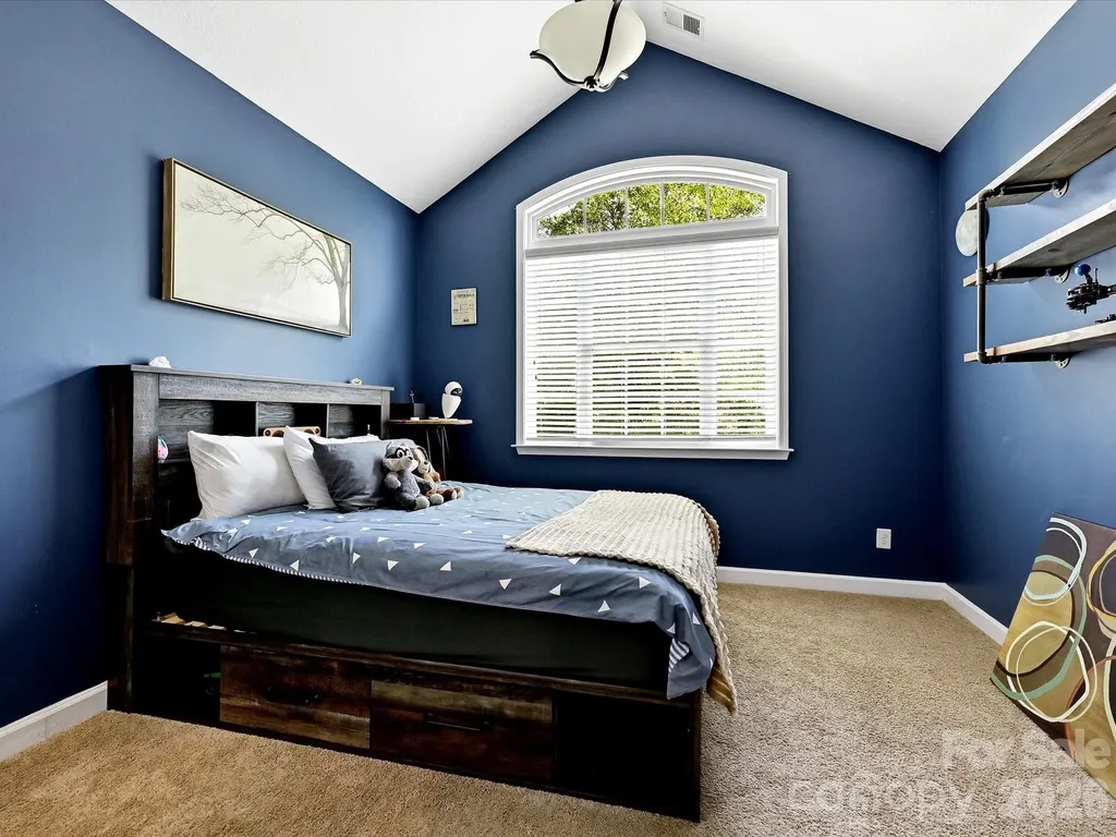12902 Blakemore Avenue Huntersville NC 28078