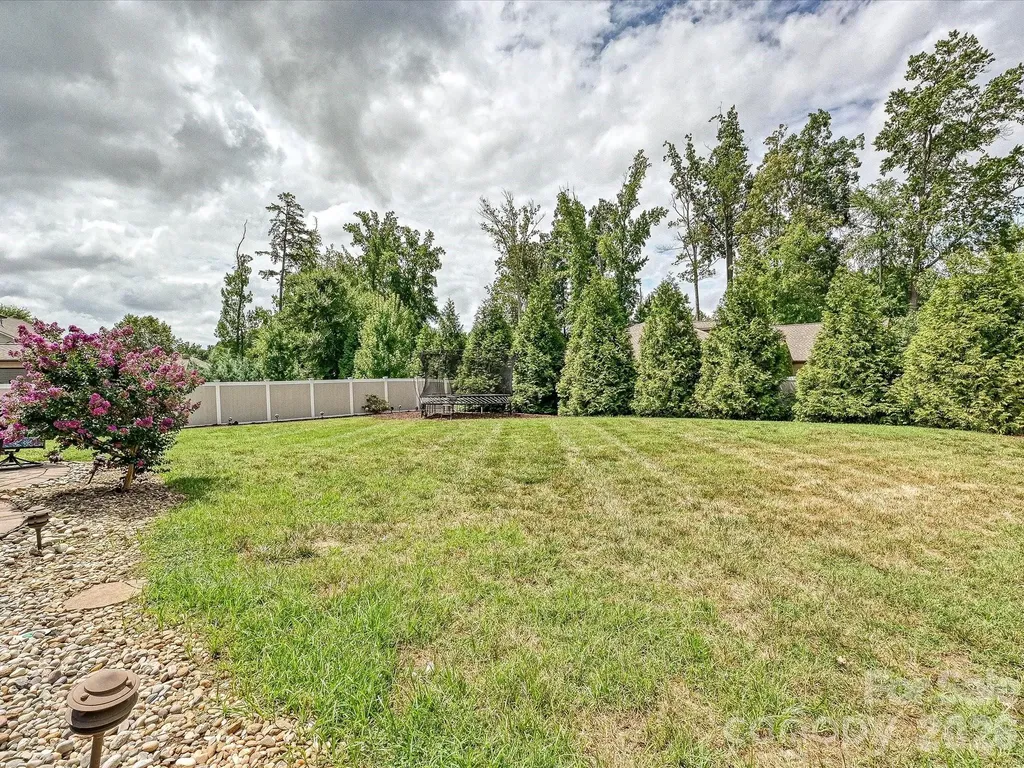 12902 Blakemore Avenue Huntersville NC 28078