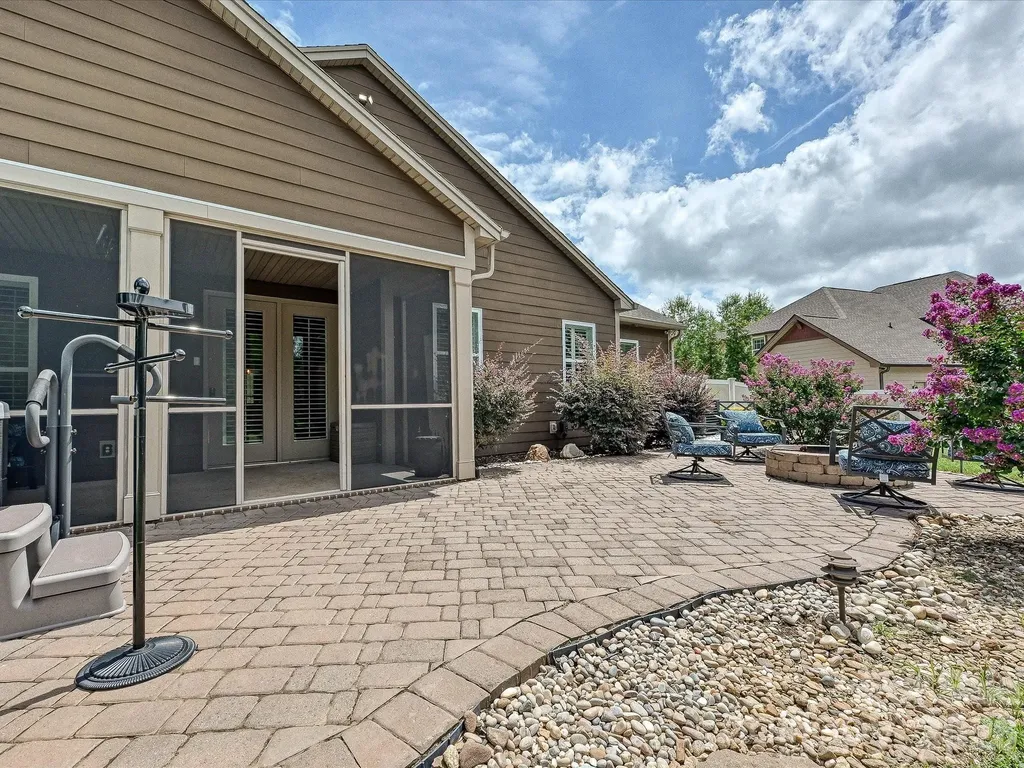 12902 Blakemore Avenue Huntersville NC 28078
