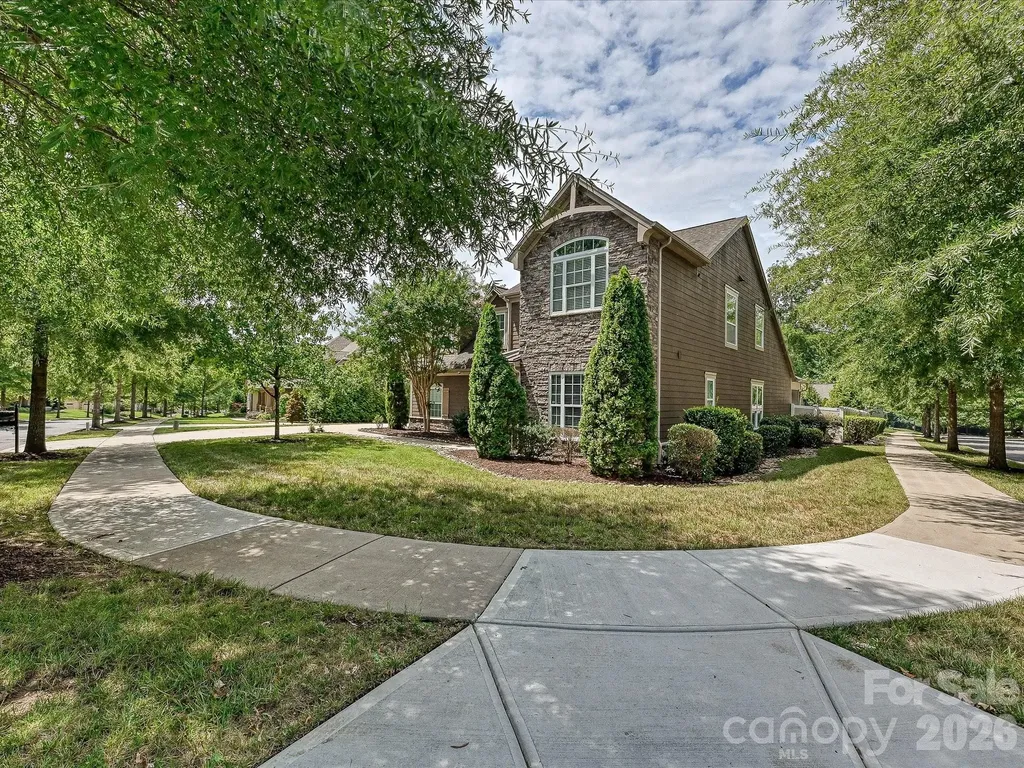 12902 Blakemore Avenue Huntersville NC 28078