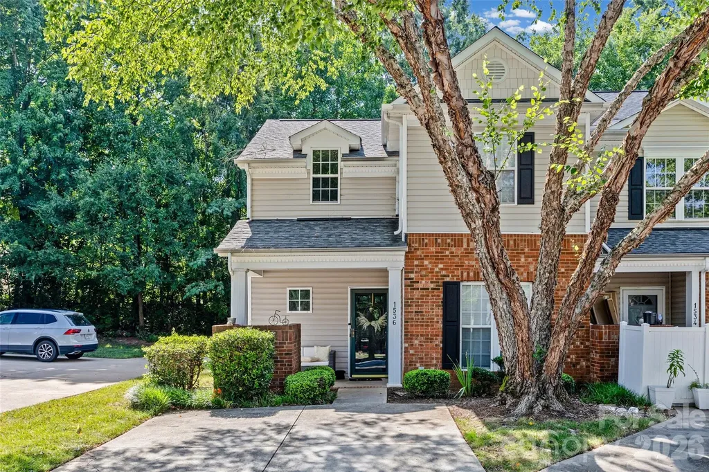 1536 Anthem Court Charlotte NC 28205