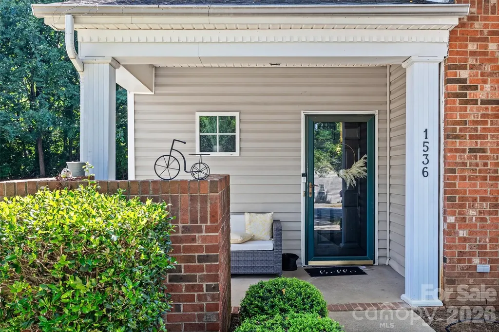 1536 Anthem Court Charlotte NC 28205