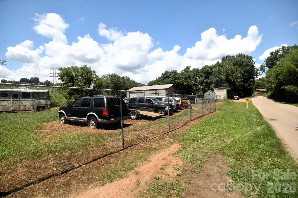 486 Terrace Drive Canton NC 28716
