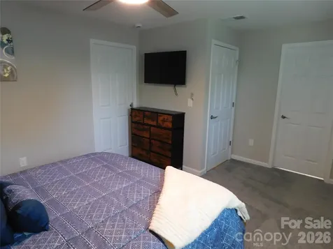 109 W Poplar Street W Stanley NC 28164