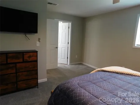 109 W Poplar Street W Stanley NC 28164
