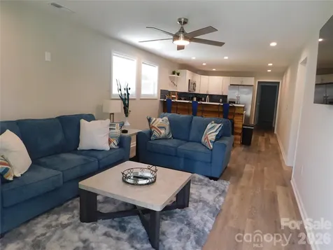 109 W Poplar Street W Stanley NC 28164