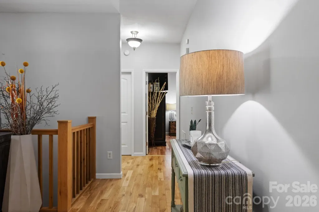 34 Grandview Court Asheville NC 28806