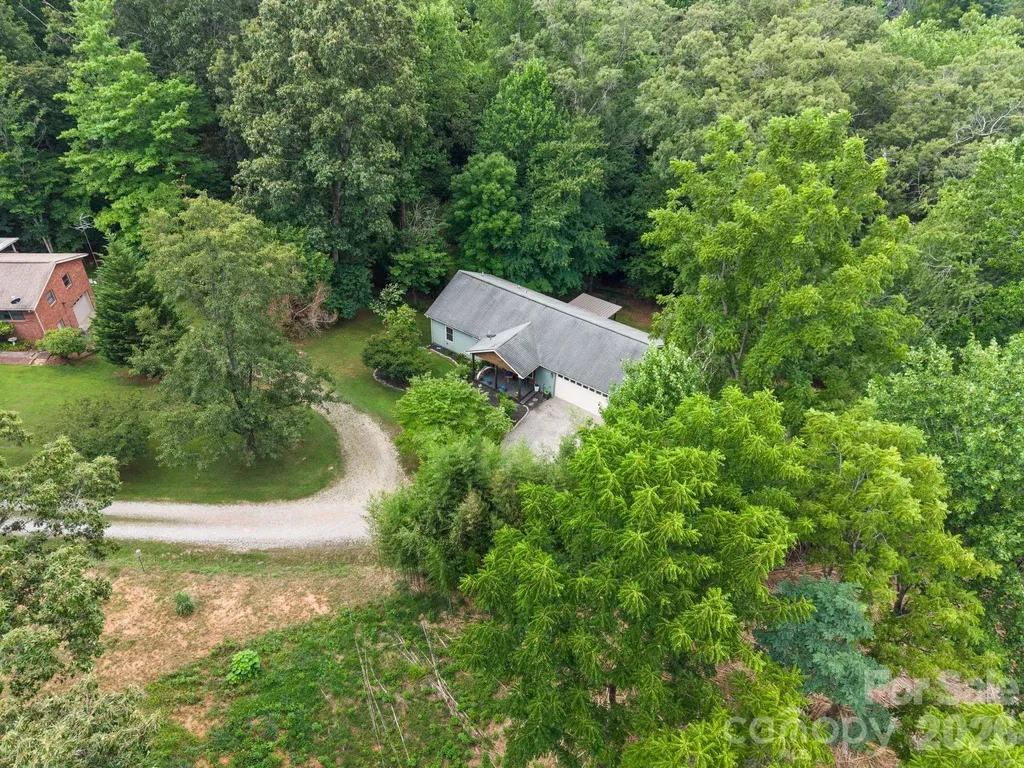 34 Grandview Court Asheville NC 28806