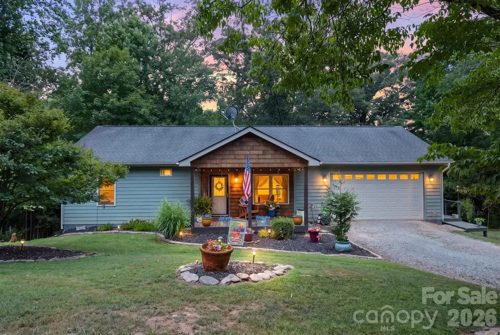 34 Grandview Court Asheville NC 28806