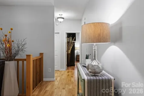 34 Grandview Court Asheville NC 28806