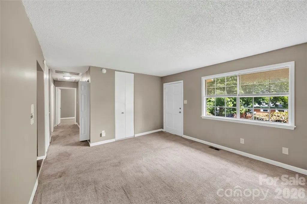 9408 Spruce Pine Place Charlotte NC 28210