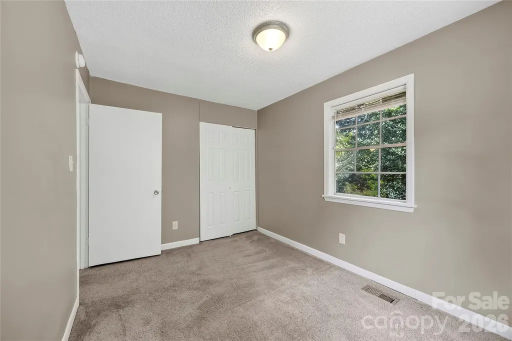 9408 Spruce Pine Place Charlotte NC 28210