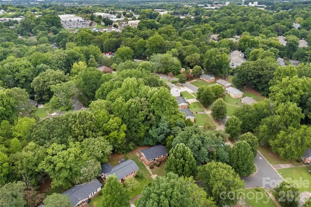 9408 Spruce Pine Place Charlotte NC 28210