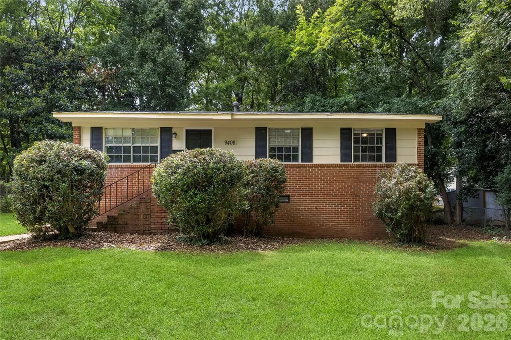 9408 Spruce Pine Place Charlotte NC 28210