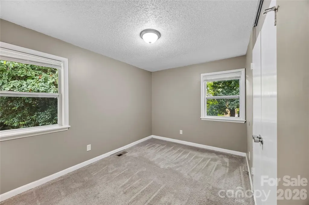 9408 Spruce Pine Place Charlotte NC 28210