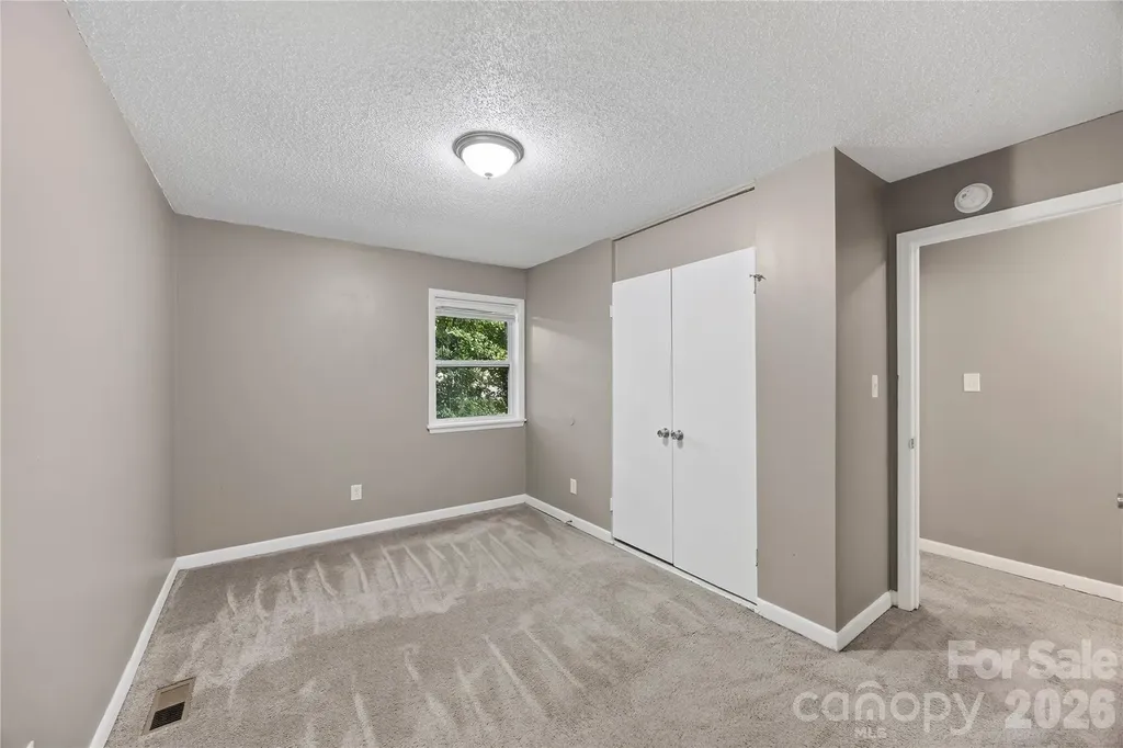 9408 Spruce Pine Place Charlotte NC 28210