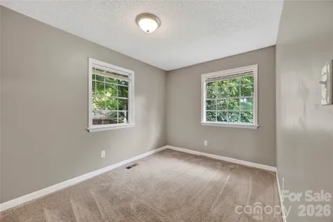 9408 Spruce Pine Place Charlotte NC 28210