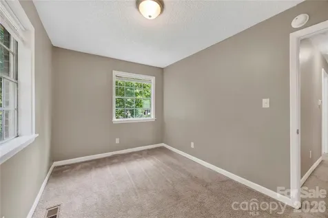9408 Spruce Pine Place Charlotte NC 28210