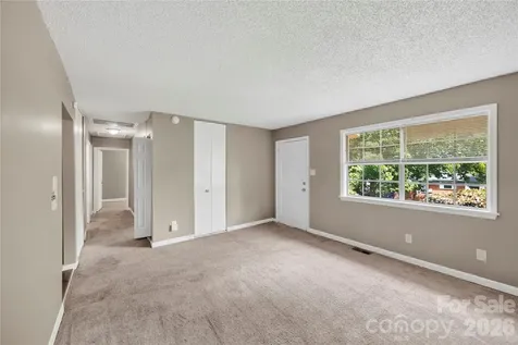 9408 Spruce Pine Place Charlotte NC 28210