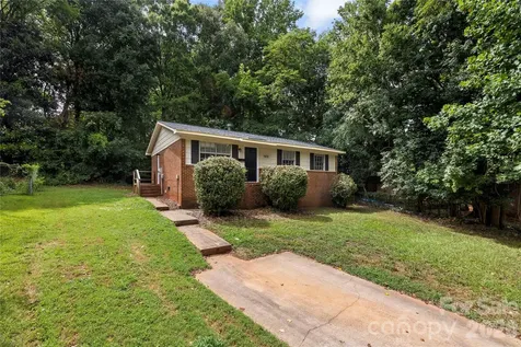 9408 Spruce Pine Place Charlotte NC 28210