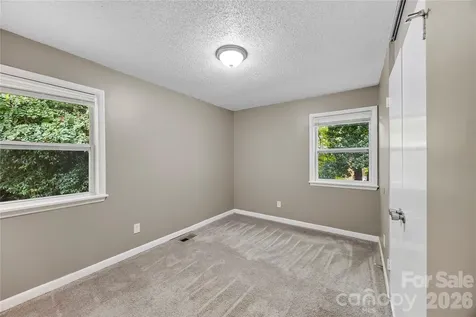 9408 Spruce Pine Place Charlotte NC 28210