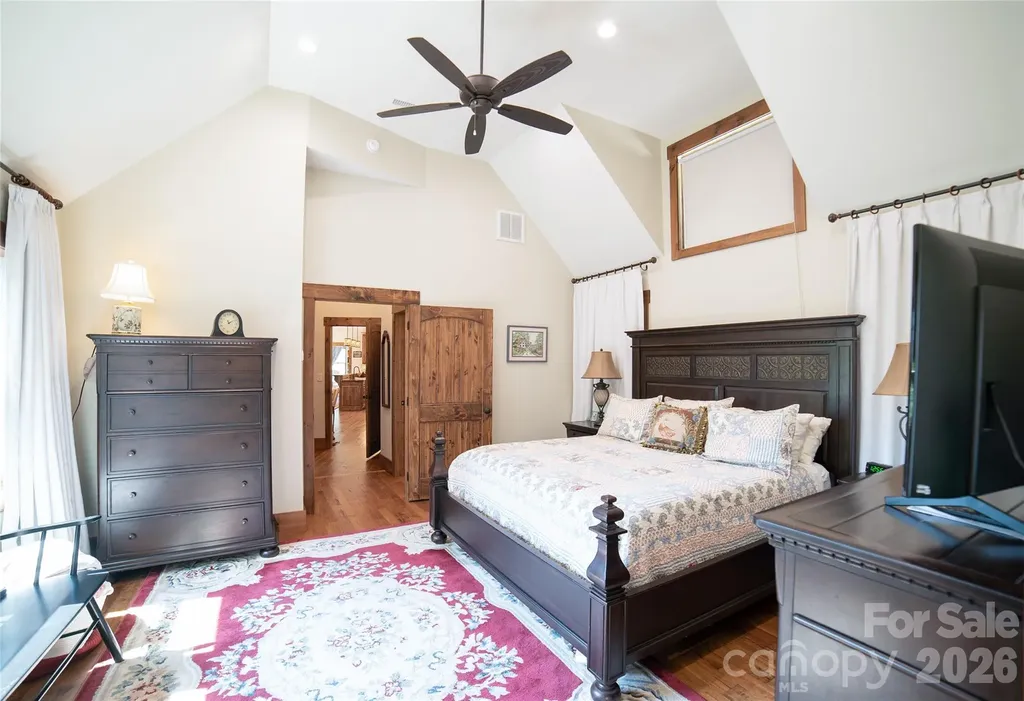 111 Lookout Point Nebo NC 28761