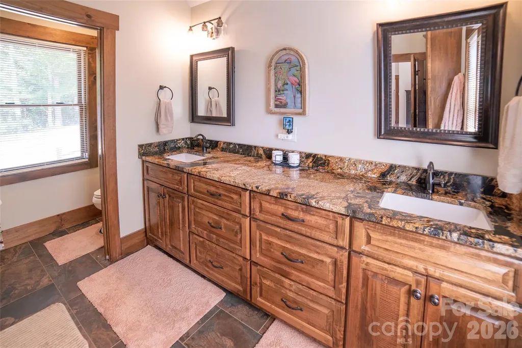 111 Lookout Point Nebo NC 28761