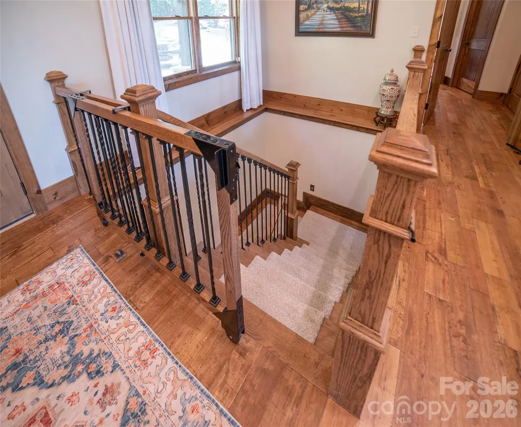 111 Lookout Point Nebo NC 28761