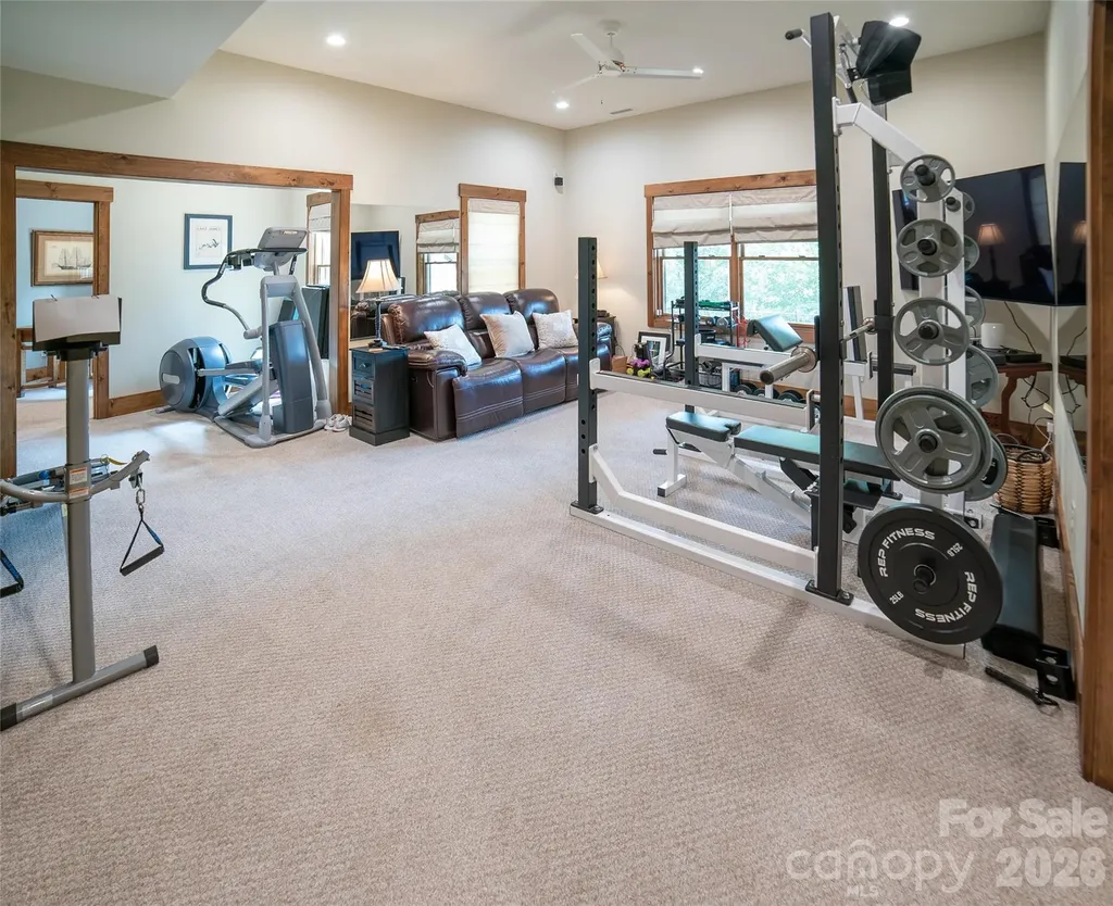 111 Lookout Point Nebo NC 28761