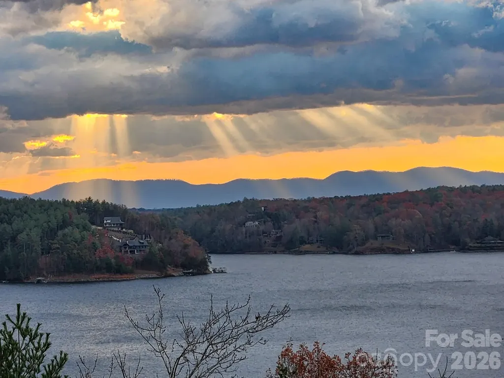 111 Lookout Point Nebo NC 28761