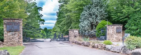 111 Lookout Point Nebo NC 28761
