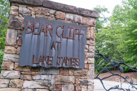 111 Lookout Point Nebo NC 28761