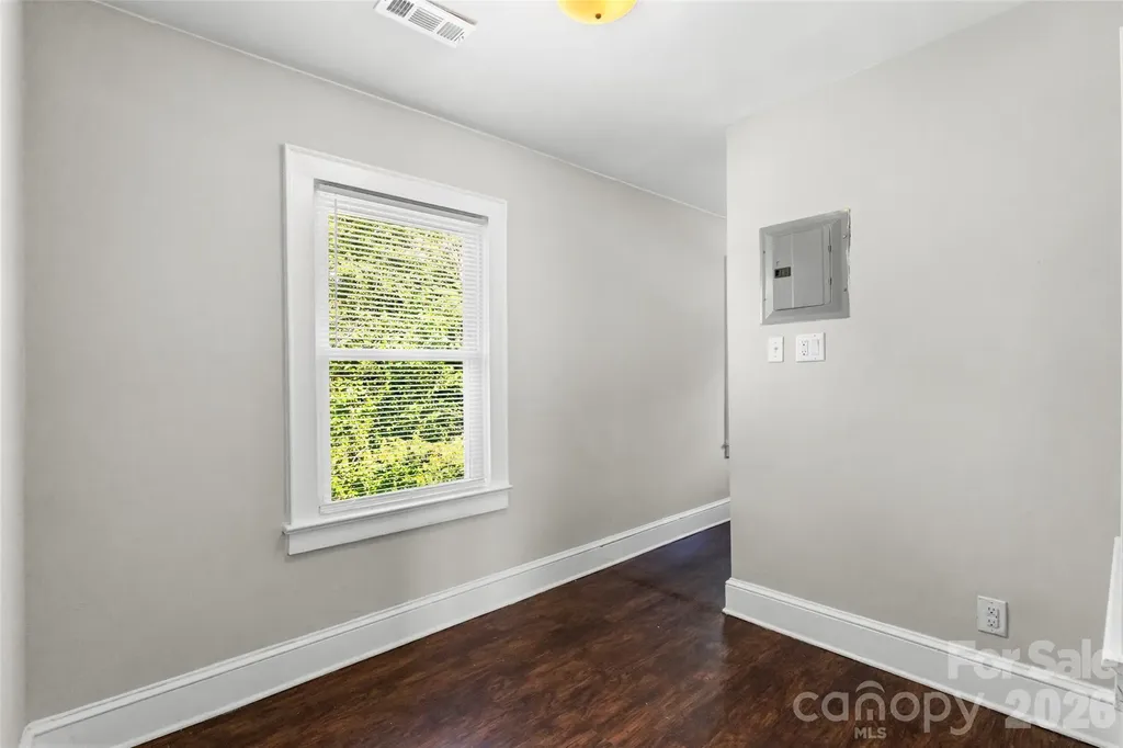 1821 Remount Road Charlotte NC 28208
