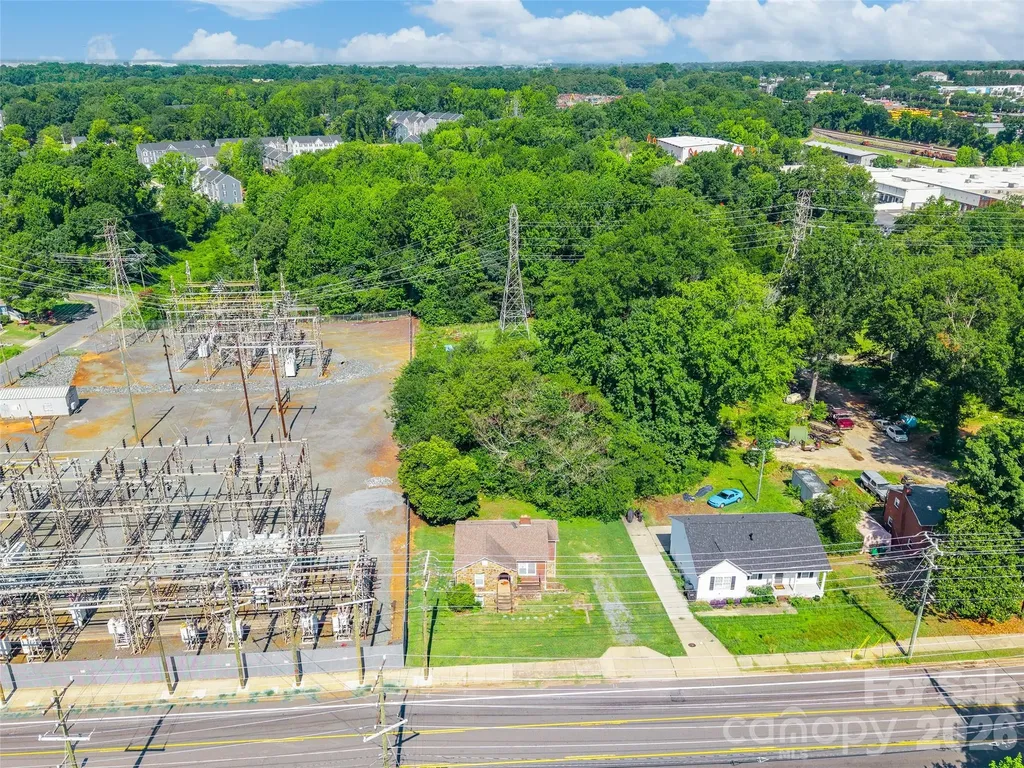 1821 Remount Road Charlotte NC 28208