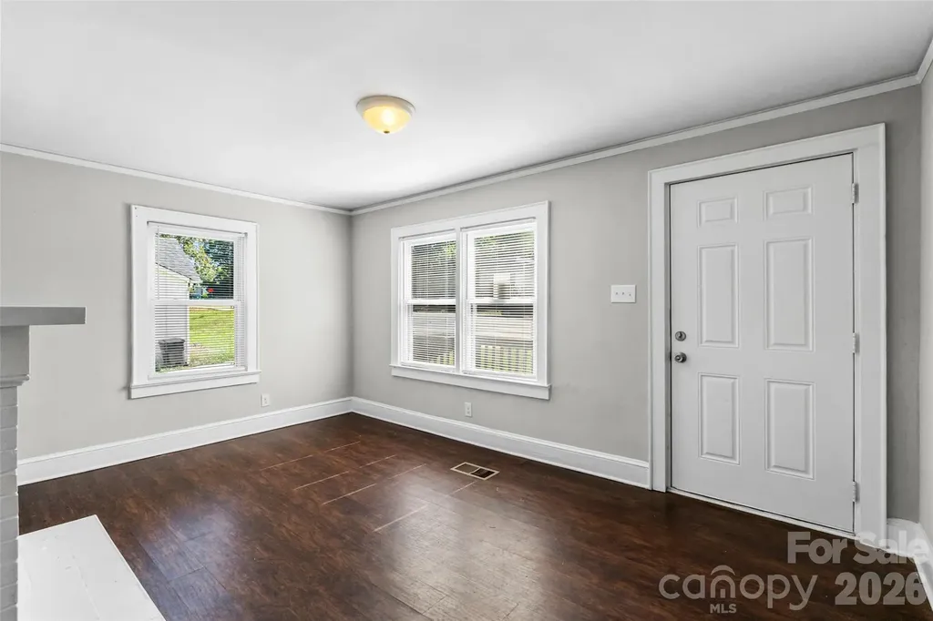 1821 Remount Road Charlotte NC 28208