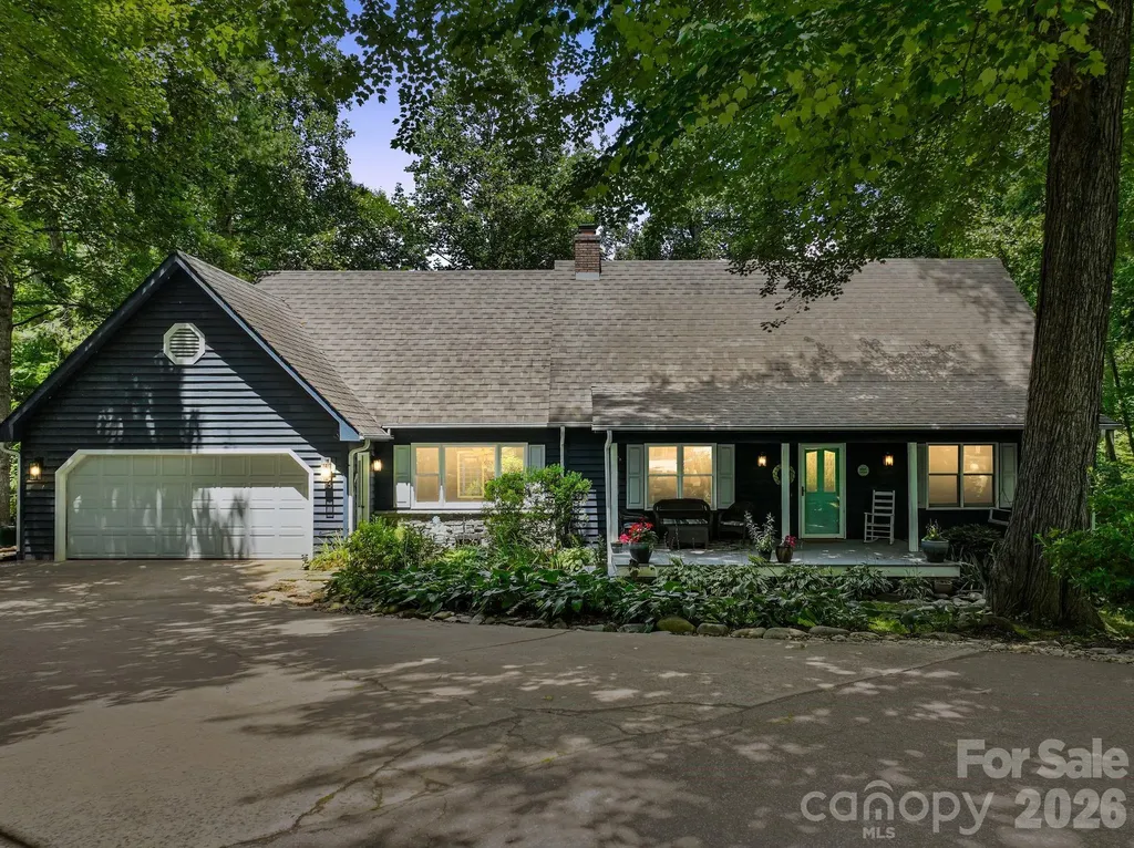 15 Forest Ridge Lane Weaverville NC 28787